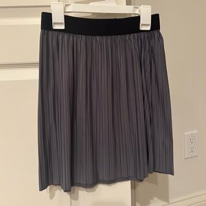 Girls Tucker and Tait Green Skirt